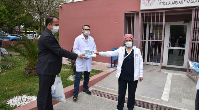Büyükşehir'den Sağlık Çalışanlarına Maske Desteği