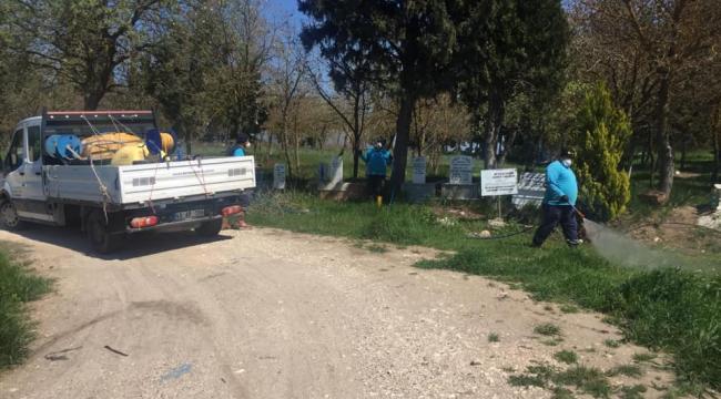 Saruhanlı Mezarlıklarında Bakım Çalışması