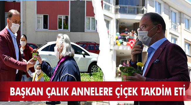 BEYLİKDÜZÜ BELEDİYESİ ANNELER GÜNÜ'NÜ BU YIL DA ÇİÇEKLERLE KUTLADI