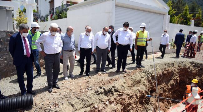 Karaca, “Biz göz boyamıyoruz, hizmet yapıyoruz”