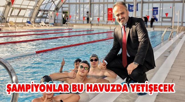 Mahmudiye Yarı Olimpik Yüzme Havuzu, törenle hizmete açıldı