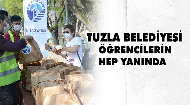 Tuzla Belediyesi  sınav sabahı da öğrenci ve velilerin yanında oldu