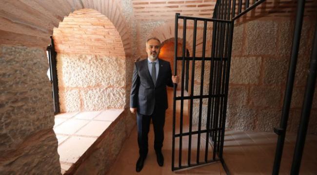 Zindanın kapıları tarihe açılıyor