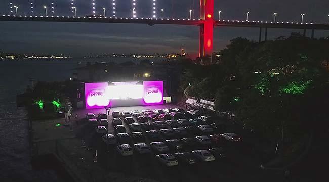 Arabada sinema keyfine devam