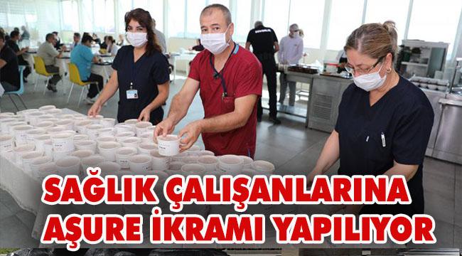 Aşure kazanları sağlıkçılar için kaynadı
