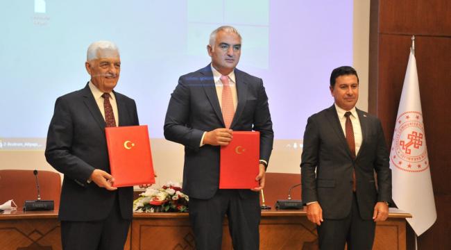 İMZALAR BODRUM&#039;UN ALTYAPISI İÇİN ATILDI...