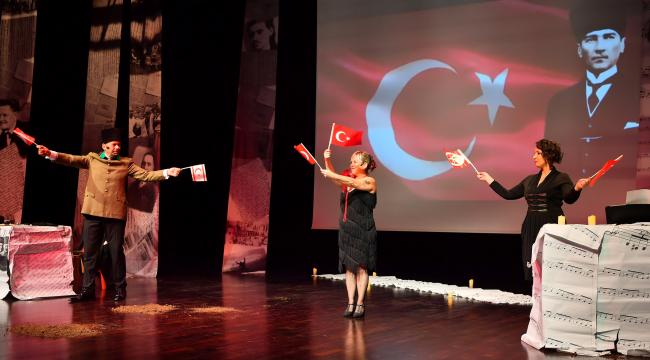 ATATÜRK BEYLİKDÜZÜ’NDE SAYGI VE MİNNETLE ANILDI