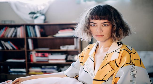 DEMET EVGAR’DAN İLK SINGLE; ‘NANAY’