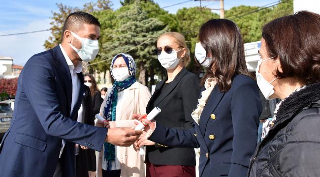 FOÇA’DA ÖĞRETMENLER GÜNÜ KUTLAMASI