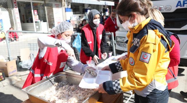 KINIK: “VATANDAŞLARIMIZ EVLERİNE GİRENE KADAR BURADAYIZ”