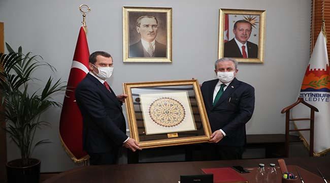 TBMM Başkanı Şentop’tan ‘Ebüzziya Ailesi’ Sergisi’ne Ziyaret