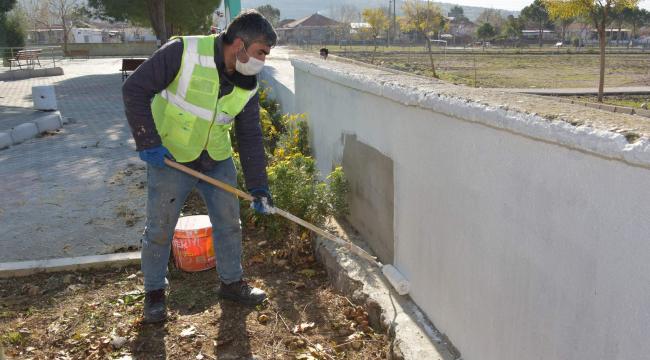 Aliağa Belediyesi Ekipleri, Karaköy’de El Değmedik Yer Bırakmıyor