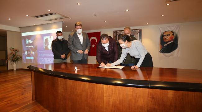 EFES KARİYER İŞ ARAYANLAR İLE İŞVERENLERİ BULUŞTURUYOR