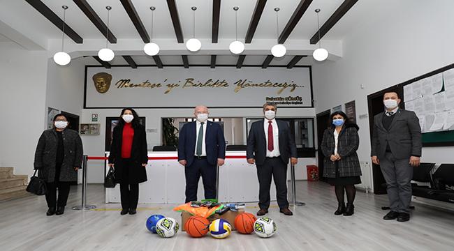 Atık Pil Topladılar Ödülü Kazandılar