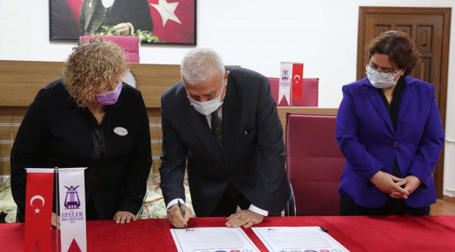 Başkan Atay, Kadın Dostu Kent Taahhütnamesini İmzaladı