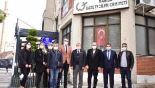 Büyükşehir, Gazetecilerin Gününü Kutladı