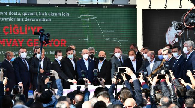 Kılıçdaroğlu Çiğli Tramvayı'nın temelini attı, Buca metrosunun müjdesini verdi