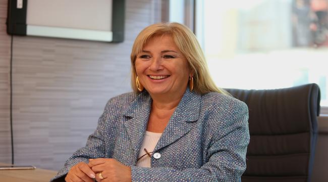 Prof. Dr. Nesrin Dilbaz: "Covid, sağlık çalışanları için de ciddi bir travma"