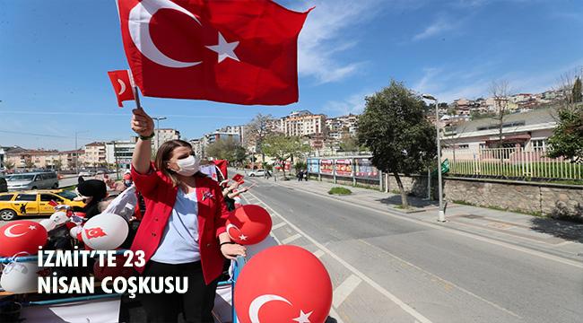 FATMA KAPLAN HÜRRİYET 23 NİSAN’I TIR İLE DOLAŞARAK KUTLADI!