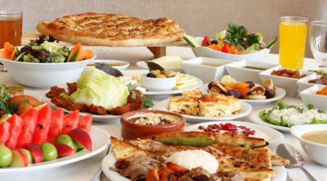 RAMAZAN AYINDA KİLO ALMAMAK İÇİN 10 ALTIN KURAL