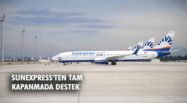 SunExpress, tam kapanma sürecinde yolcularının yanında