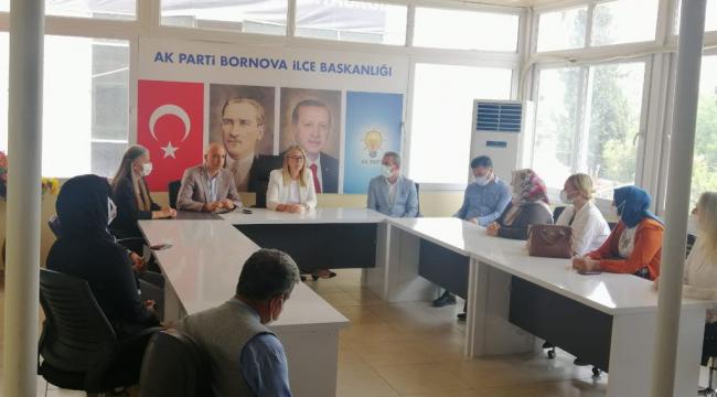 AK Parti İzmir Milletvekili Çankırı, Bornova teşkilatı ile buluştu