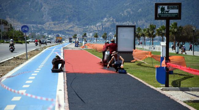 Tartan pist yenileniyor, sıcak asfalt (BSK) Ölüdeniz Caddesi’nde başladı