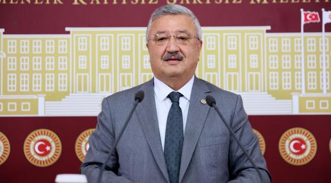 AK Parti İzmir Milletvekili Necip Nasır "Deprem siyaset üstü bir konudur"