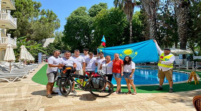 FETHİYE BELEDİYESİ&#039;NİN KAZAK MİSAFİRİ