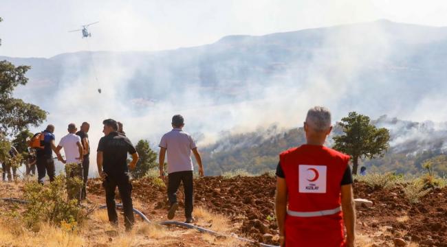 Tunceli'deki Orman Yangınlarına Kızılay Yardımı