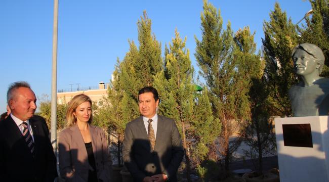 FERHAN ŞENSOY BODRUM’DA YAŞADIĞI SOKAKTA YAŞATILIYOR