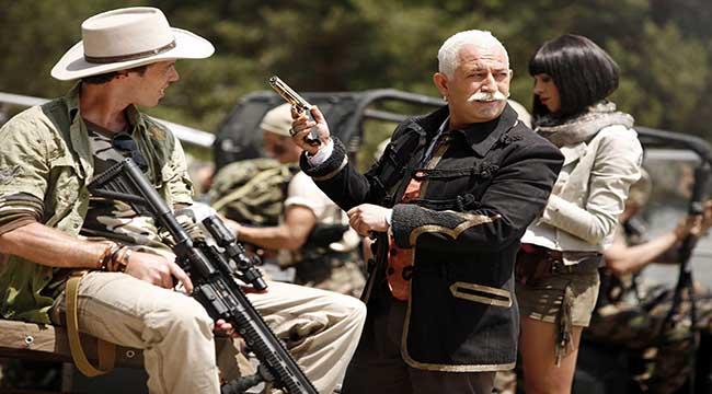 Cem Yılmaz Filmleri   Kasım Ayı Boyunca Her Cumartesi  FilmBox Ekranlarında