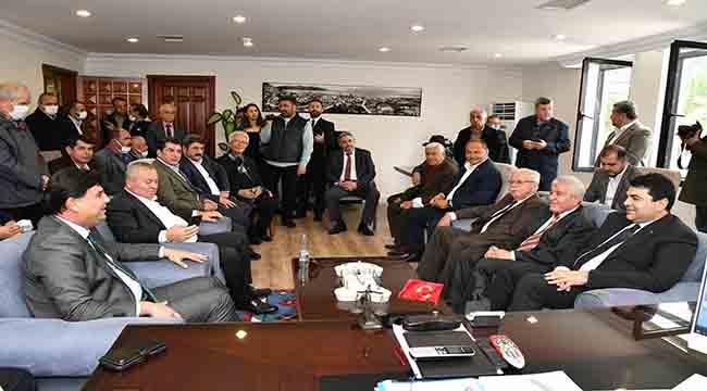 DP Lideri Uysal, Belediye Başkanı Karaca’yı ziyaret etti