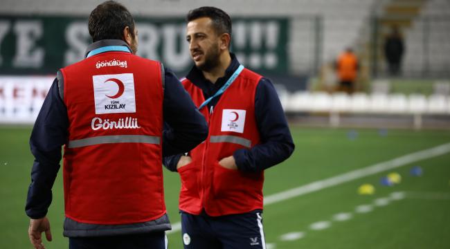 TOPLUMUN HER KESİMİNDEN KIZILAY’A DESTEK