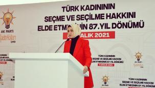 AK Parti İzmir Kadın Kollarından 5 Aralık buluşması