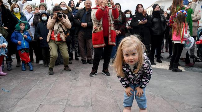 KUŞADASI’NDA NOEL HEYECANI YAŞANDI