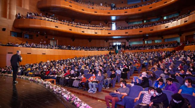 Söyleşilere rekor katılım
