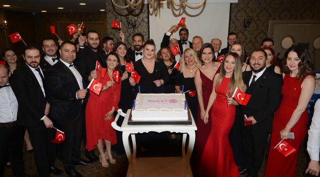 Çekirge Rotaract&#039;tan görkemli Ata Balosu