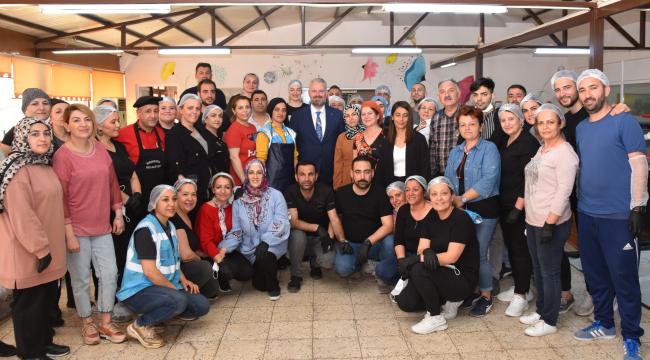 Menemen’de özel geceye, özel buluşma