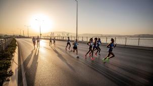 "Sürdürülebilir Bir Dünya" sloganıyla Türkiye'de ilk kez atıksız maraton