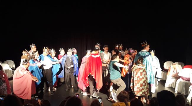 ENGELSİZ TİYATRO’DAN SALON DOLDURAN PERFORMANS