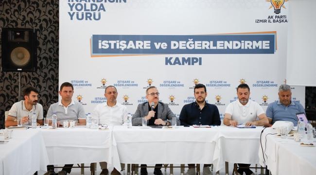 AK Parti İzmir’de kamp bitti;  Alınan kararları Başkan Sürekli açıkladı