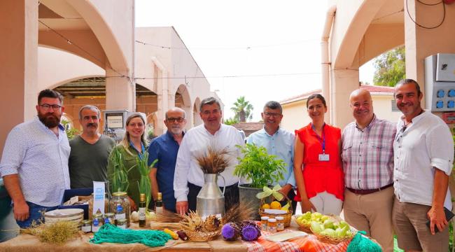 Çeşme’de Plastik Atıksız Üretici Pazarı