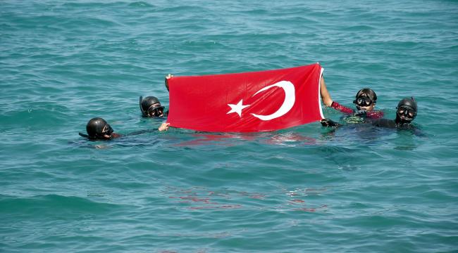 KUŞADASI’NDA KABOTAJ BAYRAMI COŞKUYLA KUTLANIYOR