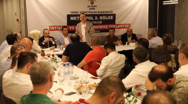 AK Parti İzmir'den kuzey metropol meclis üyeleri toplantısı