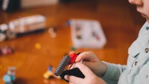 Çocukları Çözmede En İyi Yöntem: Oyun Terapisi 