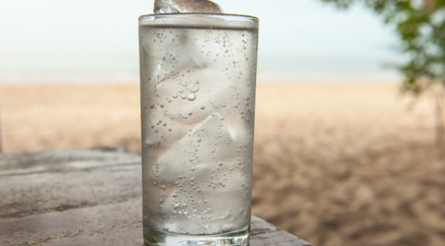 Yaz Aylarında Vücuttaki Sıvı Kaybı Hastalıklara Davetiye Çıkarıyor