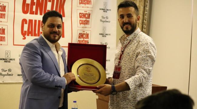 “Gençler de liderlik yapabilir”