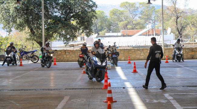 ZABITA EKİPLERİNE SÜRÜŞ EĞİTİMİ