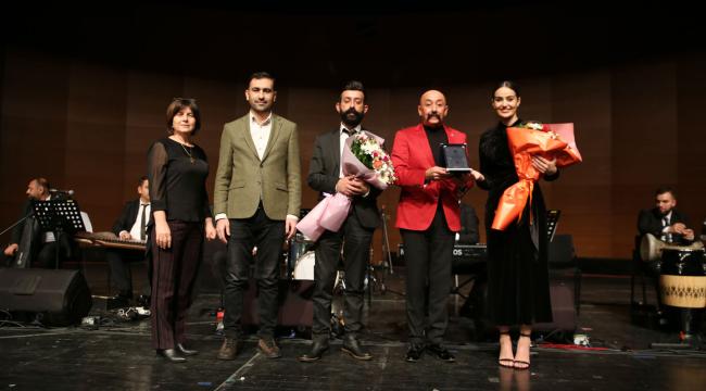 Elif Buse Doğan'la müzik dolu gece